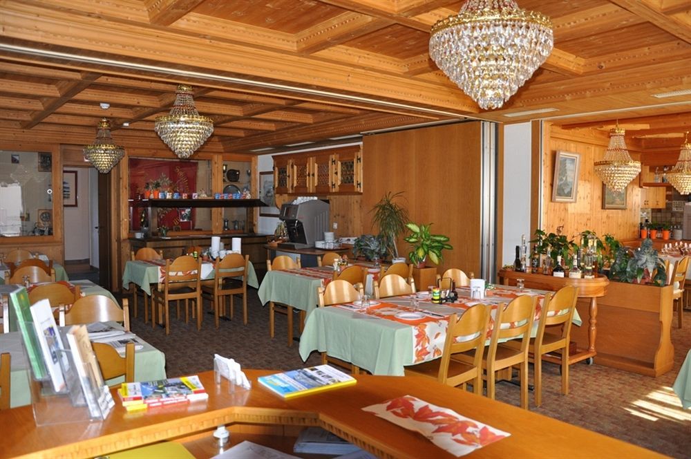 Hotel Sternen Aarau Restoran fotoğraf